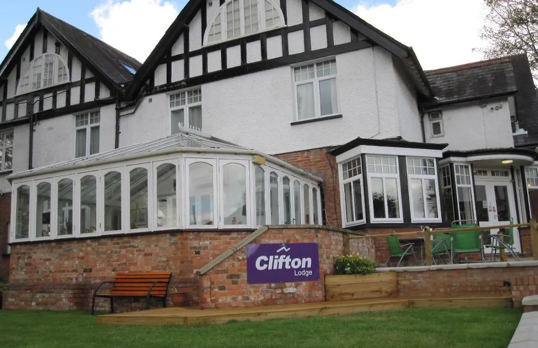 Clifton Lodge Hotel-1