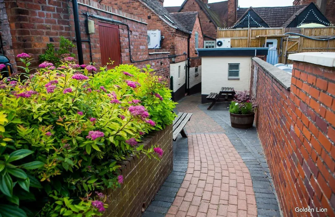 The Golden Lion Inn-1