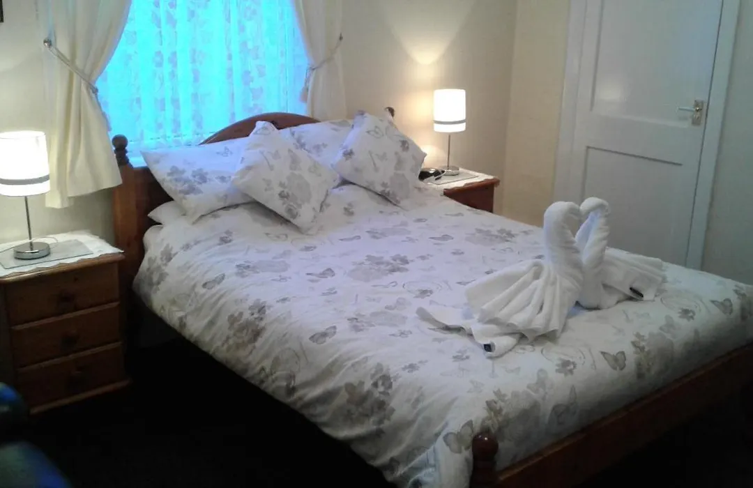 Knighton Lodge-1