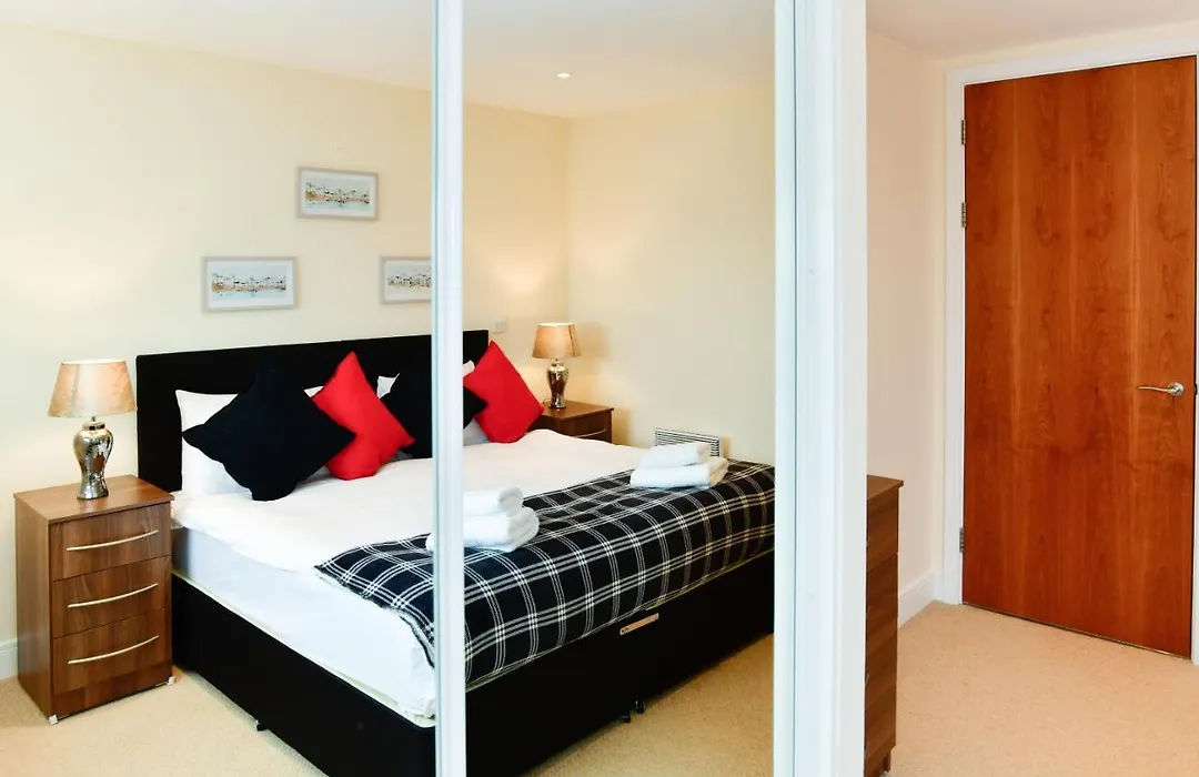 Meridian Quay Apartments, By Jsw Short Stay-1
