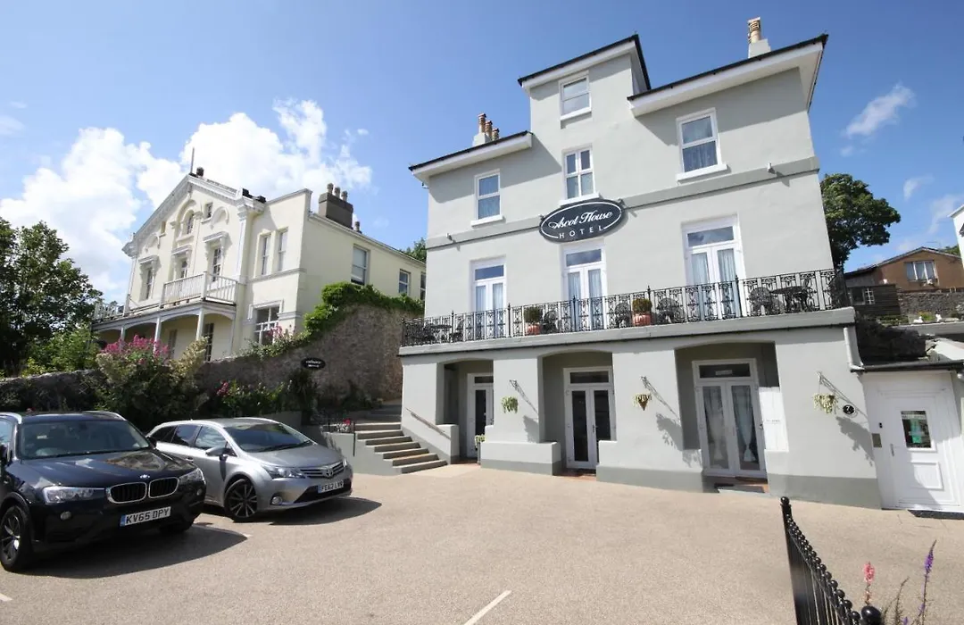 Ascot House Hotel-1