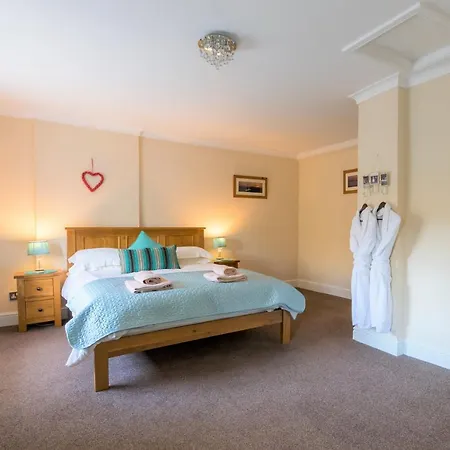 Host & Stay - Daisy Cottage-2