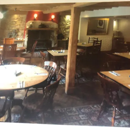 Horse & Hound Inn-3