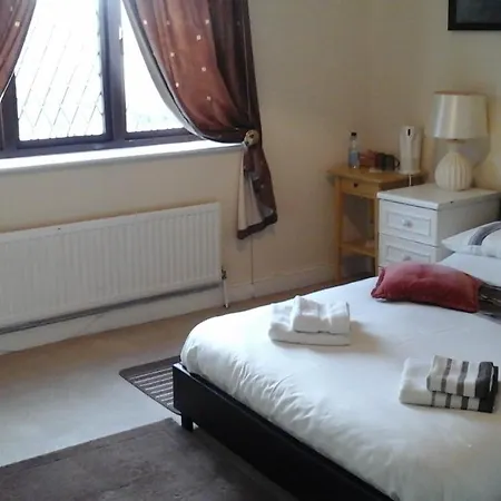 Elm House Accommodation-2