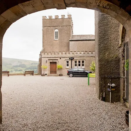 Yha Grinton Lodge-3