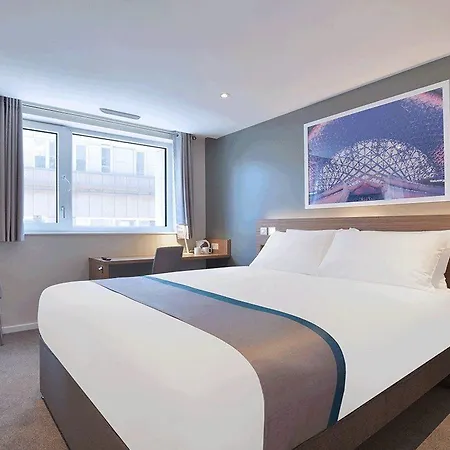 Travelodge Plus Edinburgh Park-2