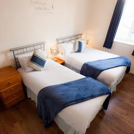 Albion Guest House & Apartments-2
