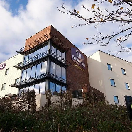 Premier Inn Exeter - M5 J29-3