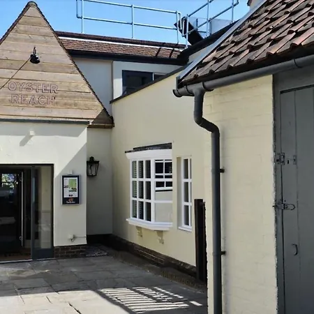 Premier Inn Ipswich South-3