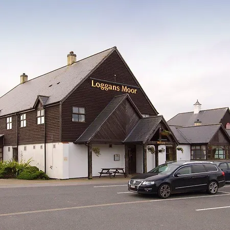 Premier Inn Hayle-2