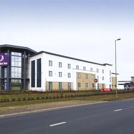 Premier Inn Bicester-3