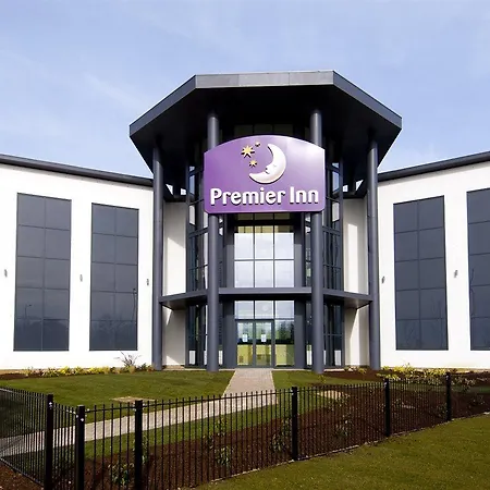 Premier Inn Bicester-2