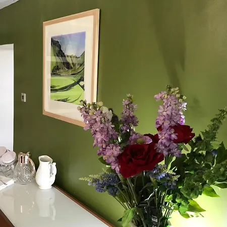 Curbar Hillside B&B-3