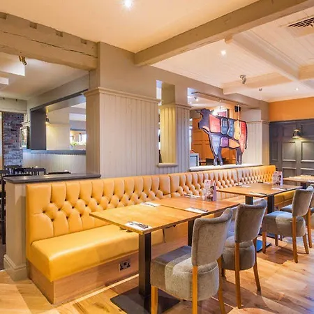 Premier Inn Preston East-2