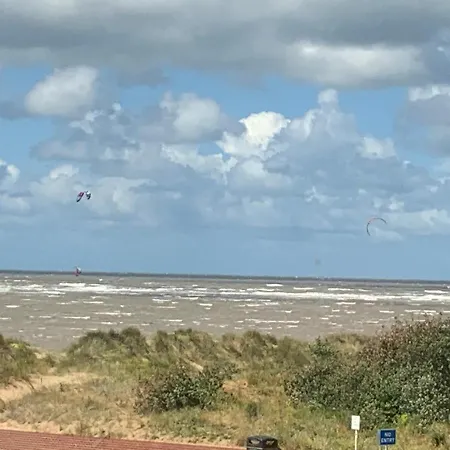 Beach Lookout - Sea Views-3