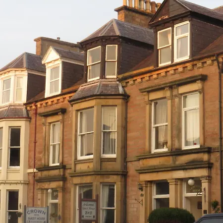 Crown Guesthouse-2