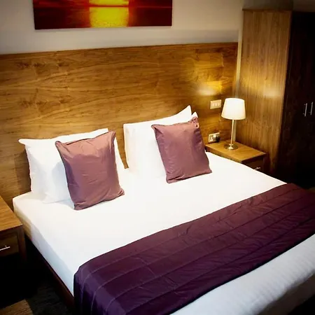 The White Hart-2