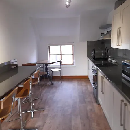 Travellers Rest Apartment-2