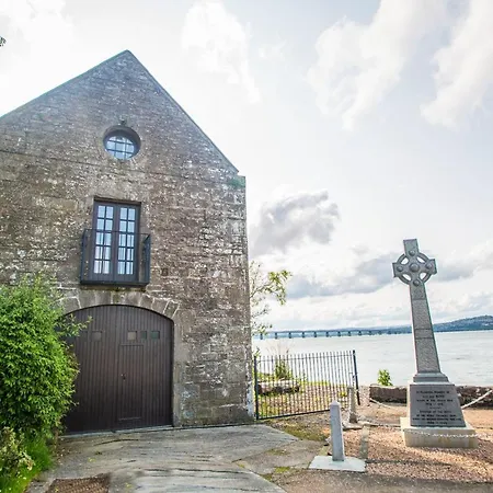 The Old Boathouse-2
