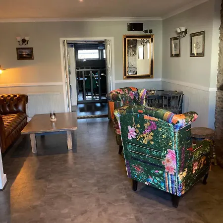 The Horseshoe Inn-3