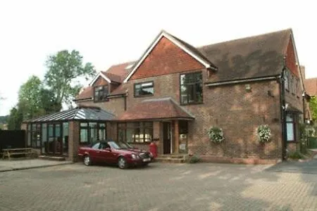 Gatwick House-3
