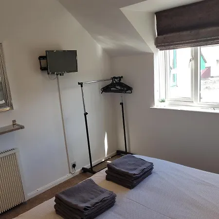 Bowness On Windermere, Lovely Apartment For 4 With Parking-2