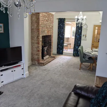 Grove Cottage, Flamborough-2