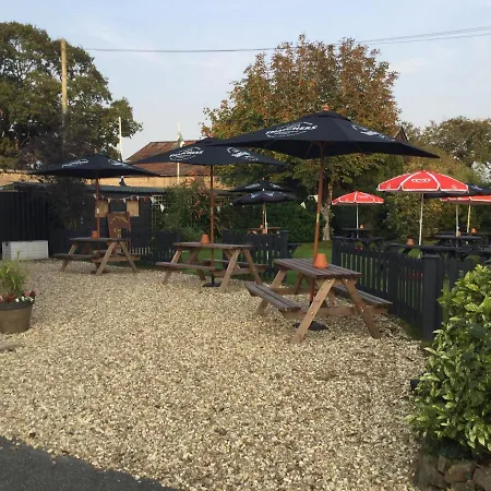 The Thelbridge Cross Inn-2