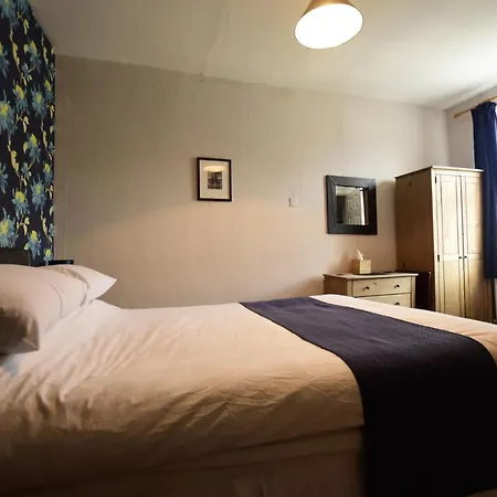 The Grosvenor Guest House-3