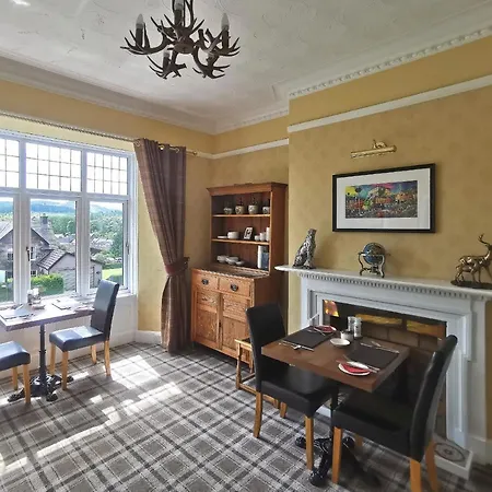 The Knowe Guest House-3