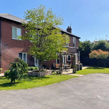 Borrowfield Lodge-2