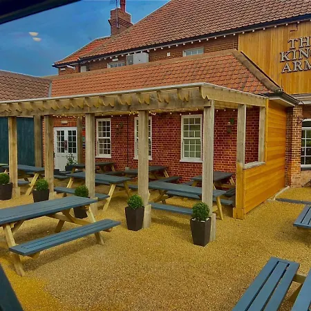 The Kings Arms - Fleggburgh With Hot Tub-2