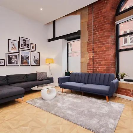 2Bed Nyc Style Apartment In Central Leeds-2