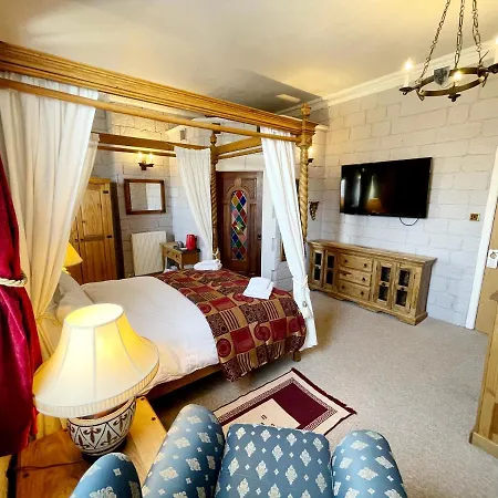 Dukes Folly Hotel-3