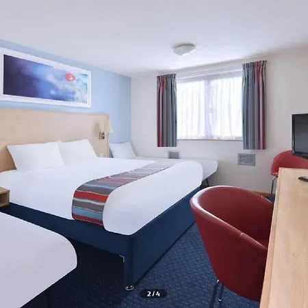 Travelodge Ayr-3