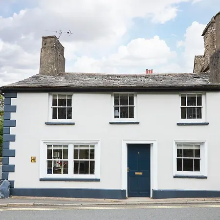 The Dalesman Country Inn-2