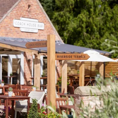 Riverside Inn By Chef & Brewer Collection-3