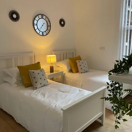 Citystays Rooms With Free Parking-3