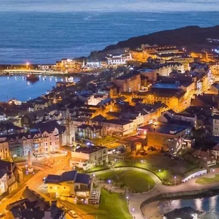 Apt3, No 2 Antrim Gardens, Portrush With Seaview-2