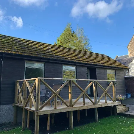 Creity Hall Chalet-3