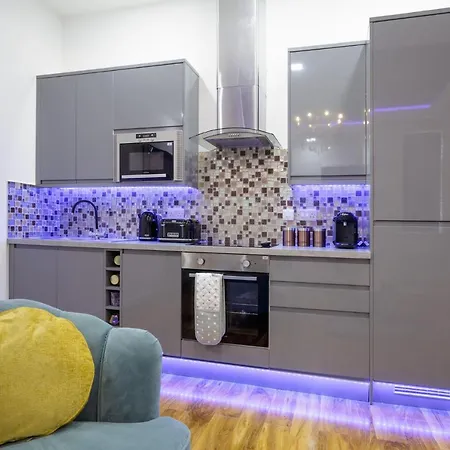 Ellerby Guest House-3