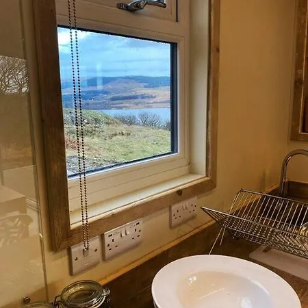 Odhran Lodge, St Conan'S Escape: Home With A View-3