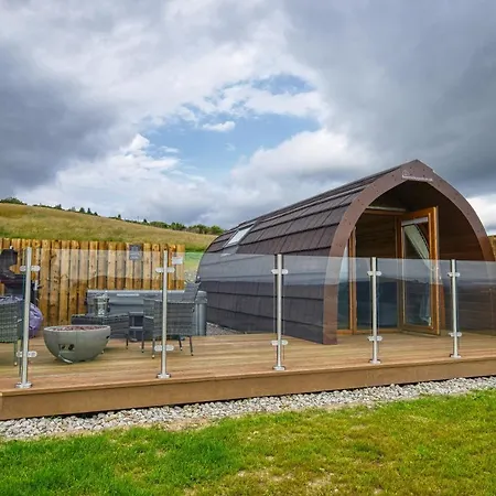 Highland Heights Luxury Glamping-3