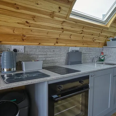 Highland Heights Luxury Glamping-2