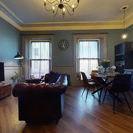 Barbican Boutique Luxury Apartments & Rooms, Plymouth-3