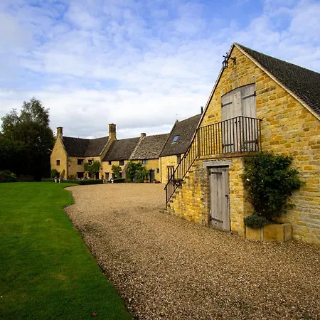 Stourton Manor-3
