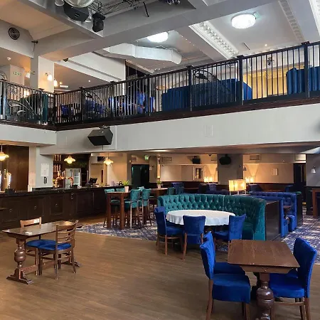 Queens Hotel-3