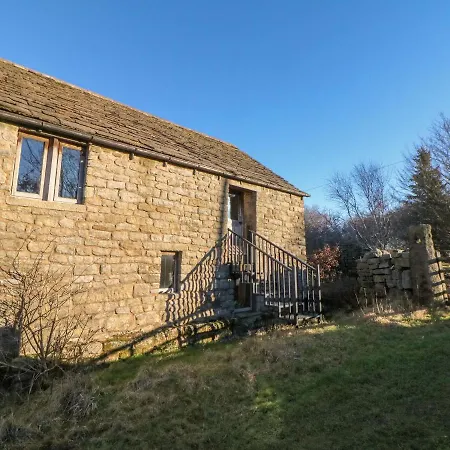 Wyndell Cruck Cottage-3
