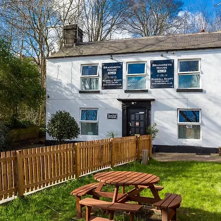 Russell Scott Backpackers - Sheffield-3