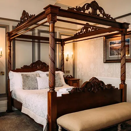 The Queens Hotel-3